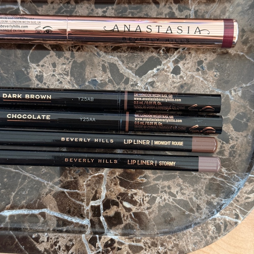 Anastasia Beverly Hills Makeup Bundle- Nude and Brown - Picture 4 of 15